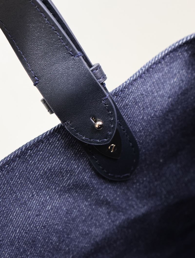 chr1st1an D10r shopping bags